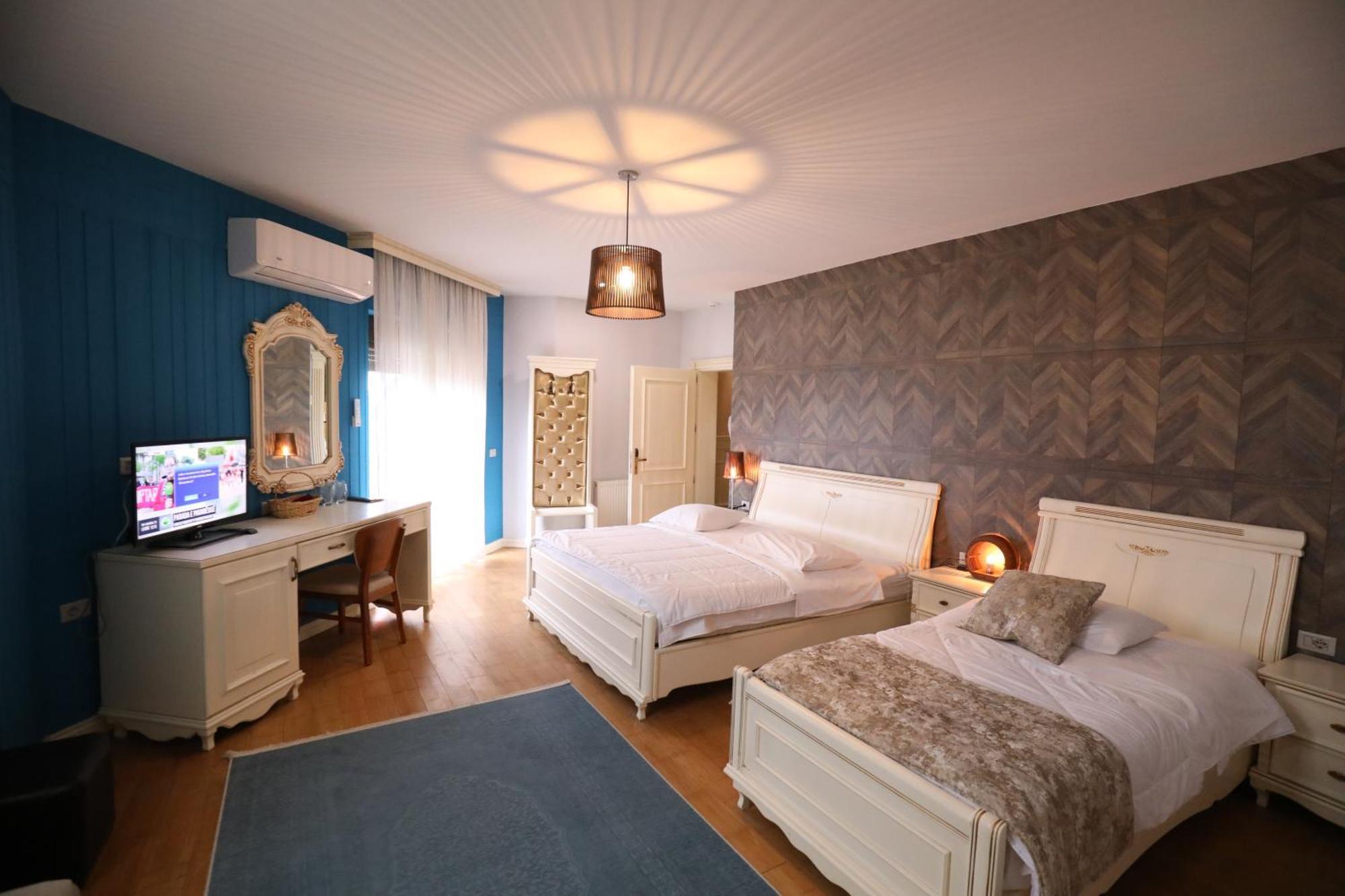 Hotel 1 Maji Pogradec Luaran gambar