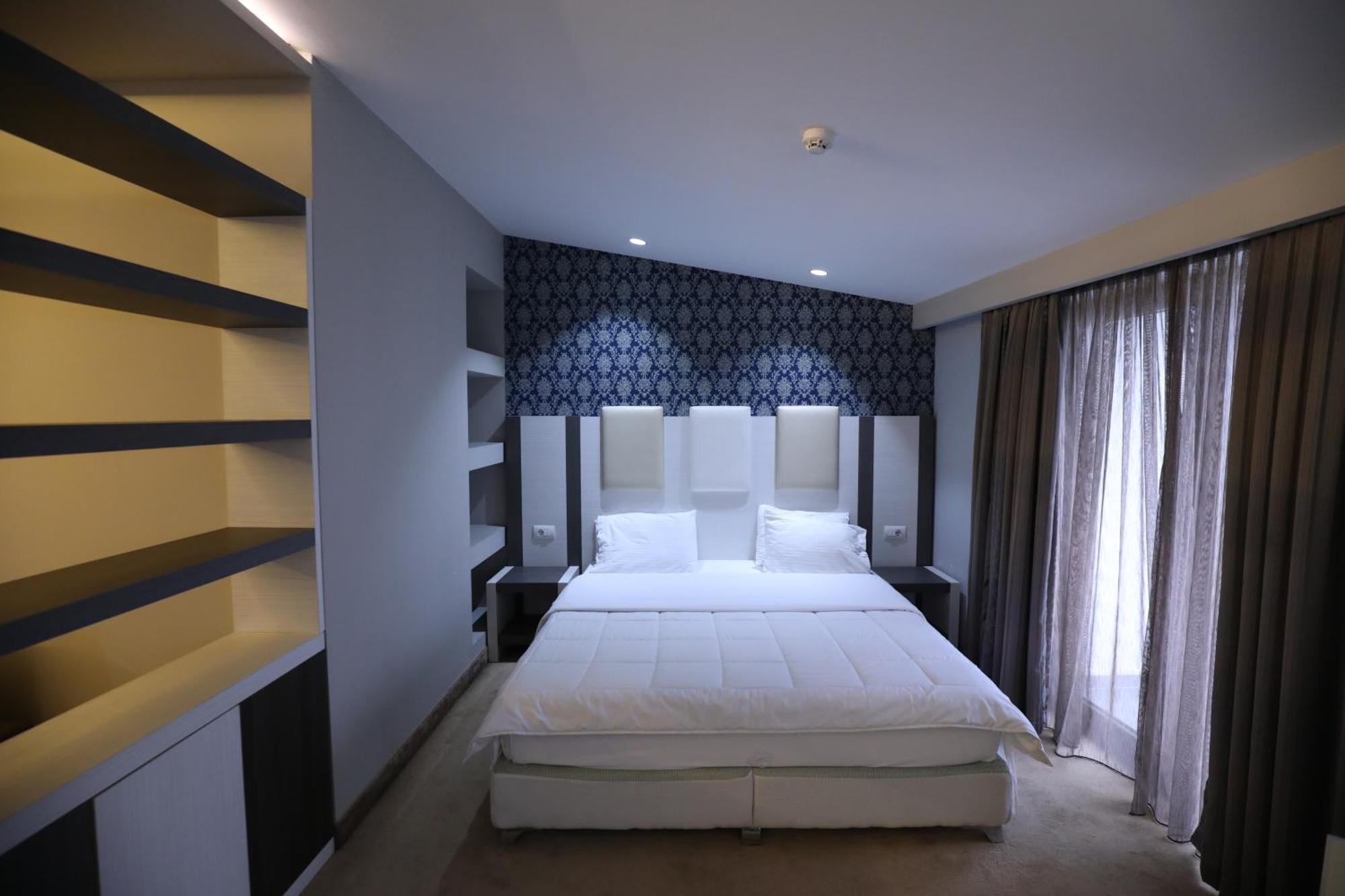 Hotel 1 Maji Pogradec Luaran gambar