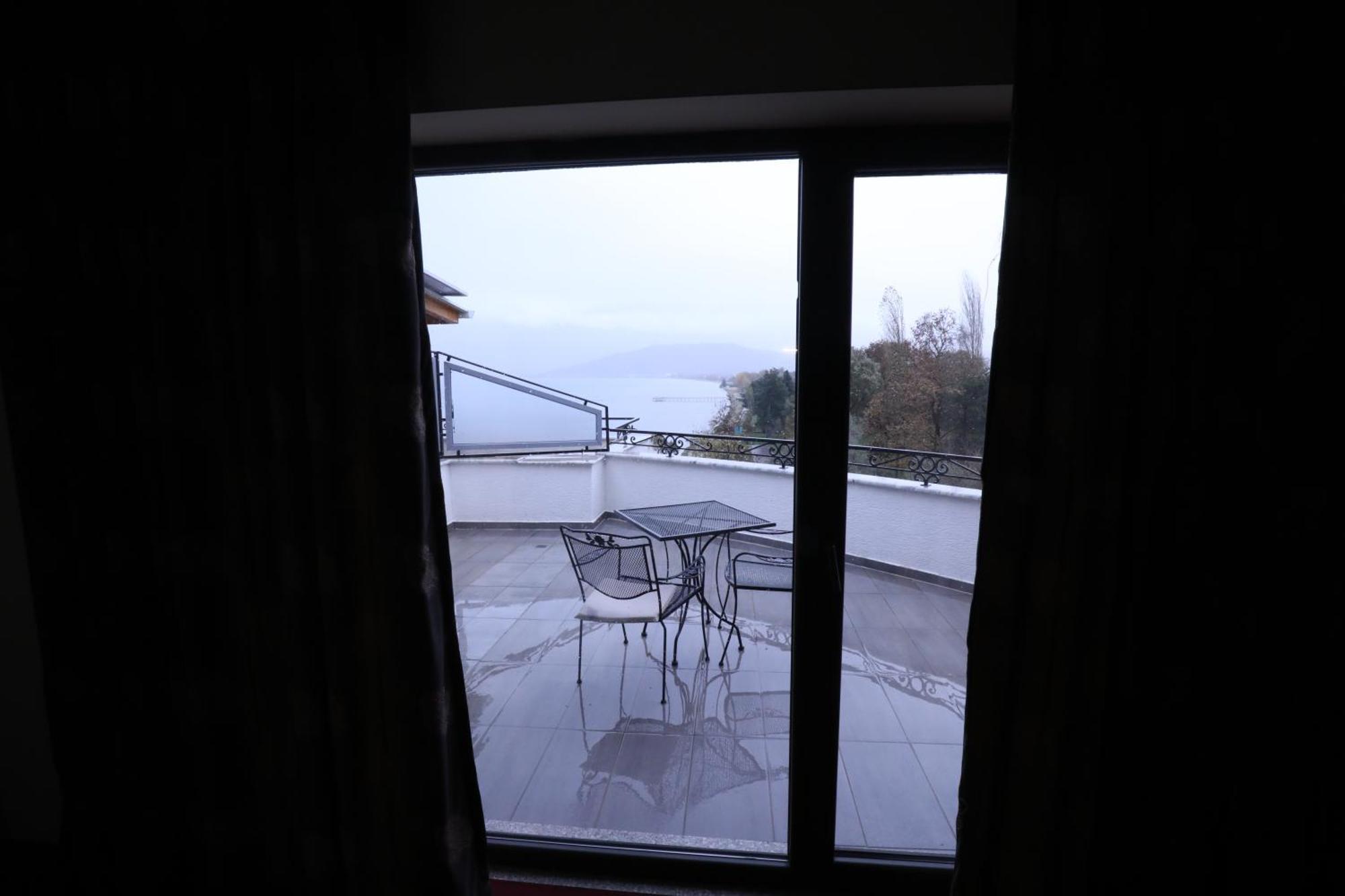 Hotel 1 Maji Pogradec Luaran gambar